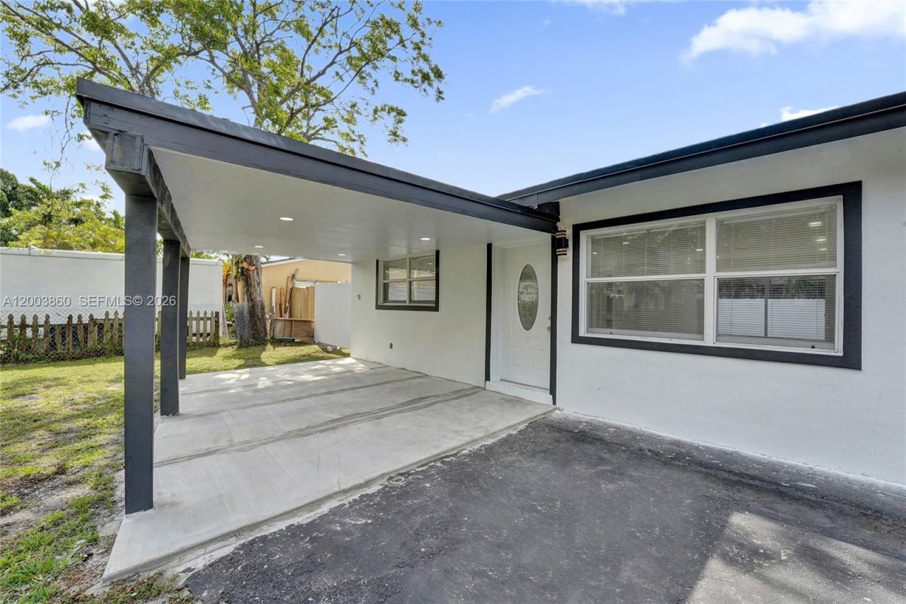 6442 Oak St, Hollywood, FL 33024 Photo