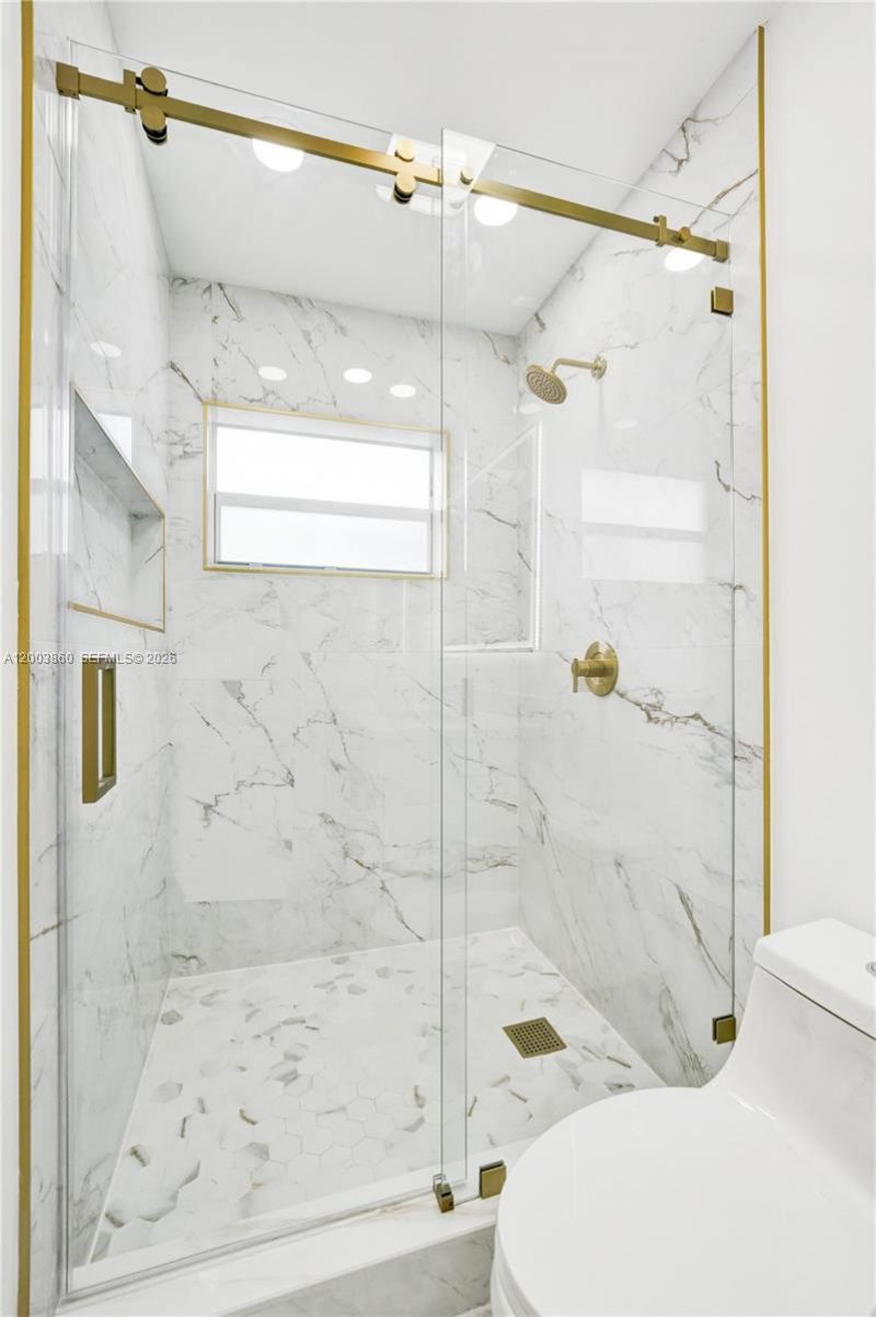 6442 Oak St, Hollywood, FL 33024 Photo