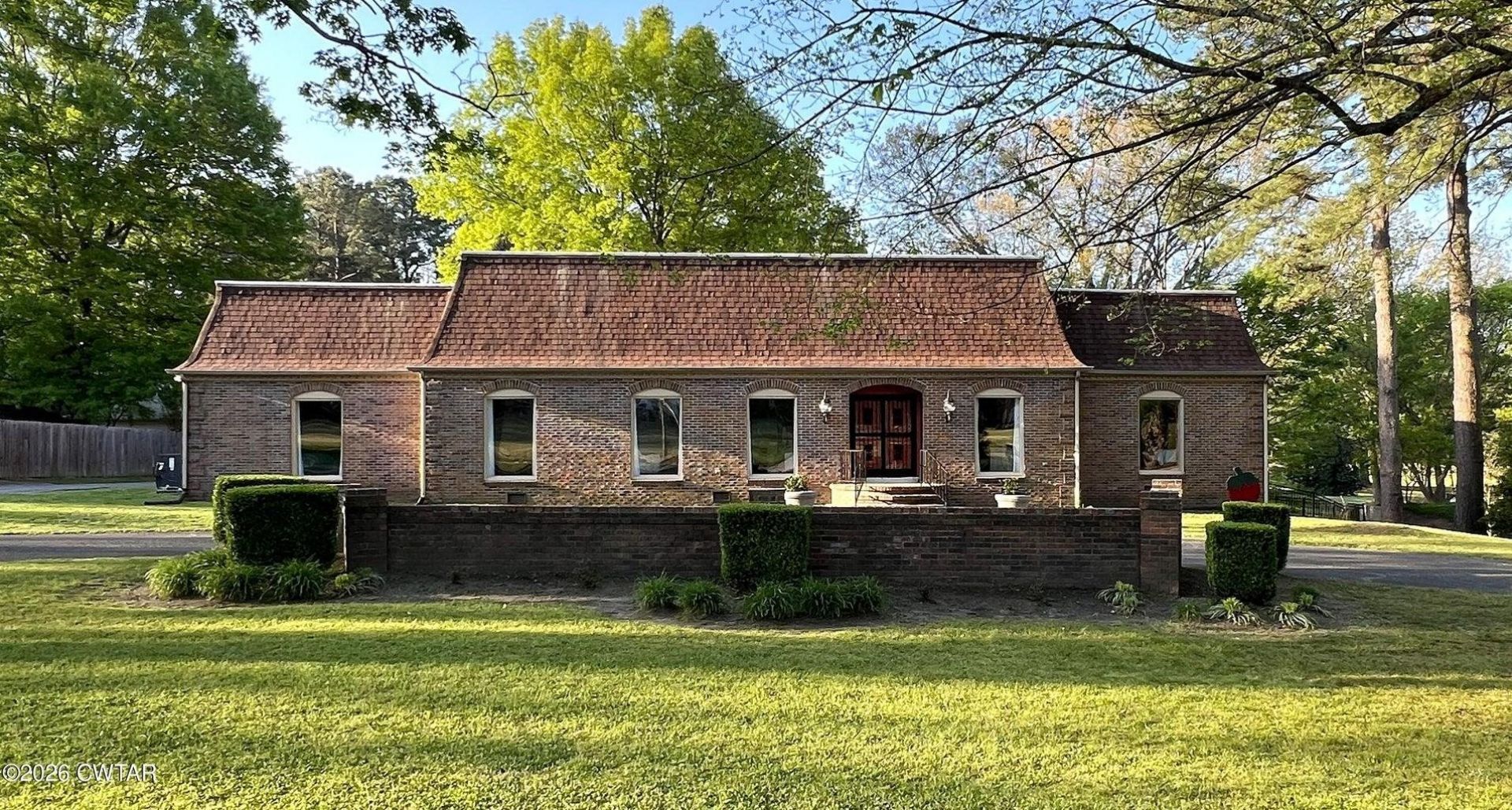 2700 E Main St E, Humboldt, TN 38343 Main Photo