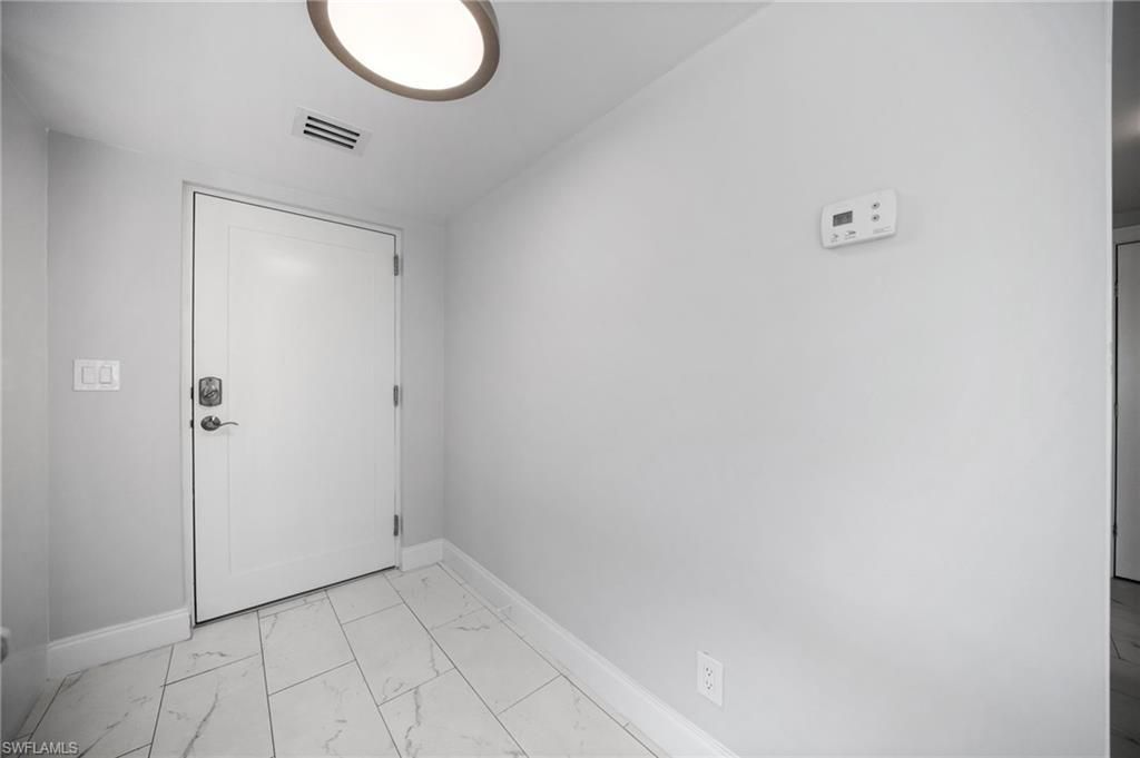 666 3rd St S, Unit 106, Naples, FL 34102 Photo