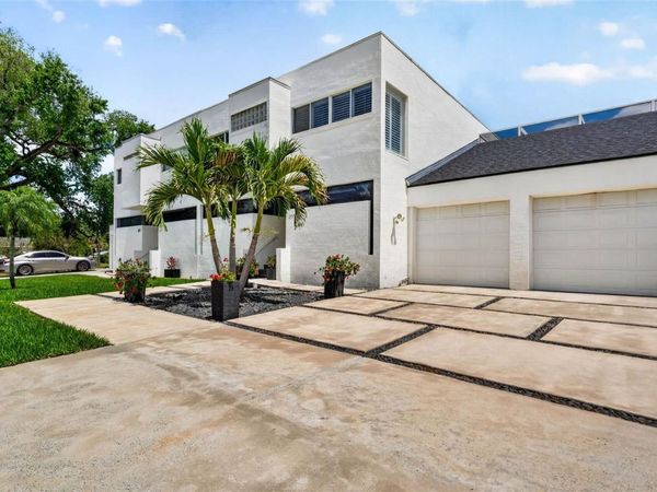 205 N TRASK STREET , TAMPA, FL 33609