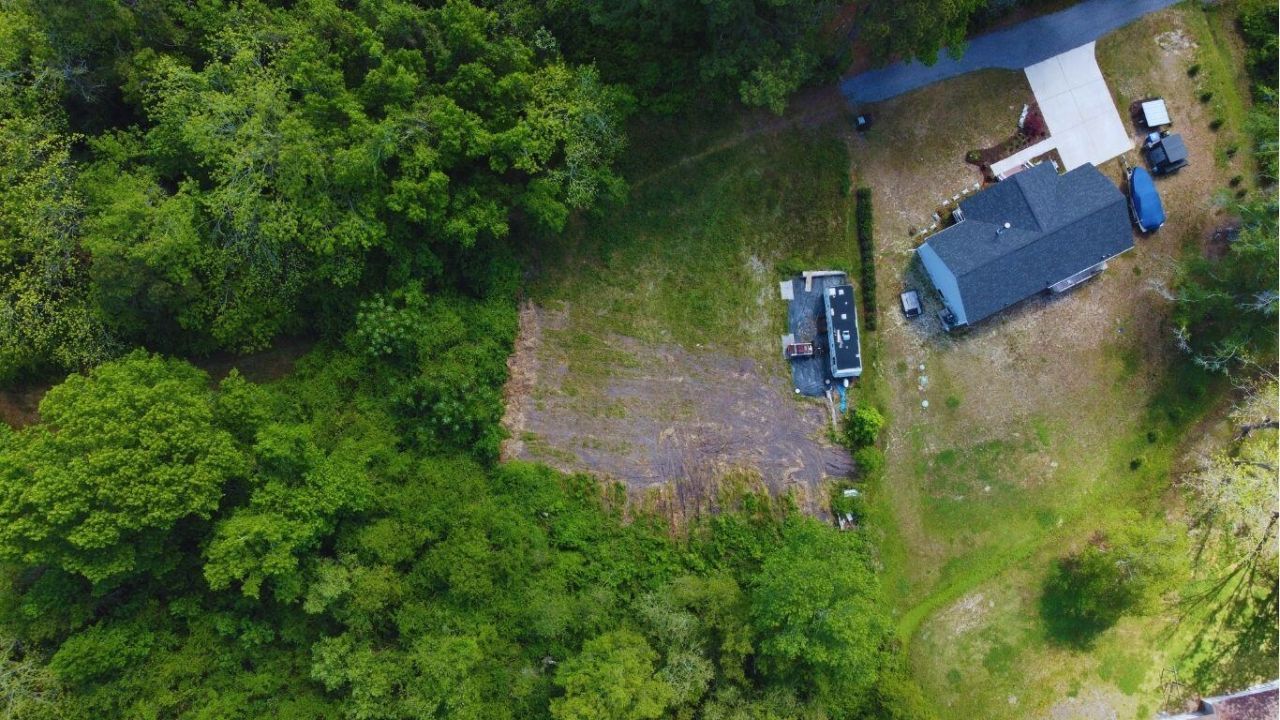 3249 Ben Watson Court Photo 11