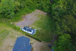 3249 Ben Watson Court photo 4