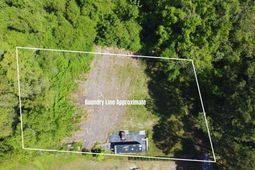 3249 Ben Watson Court photo 4