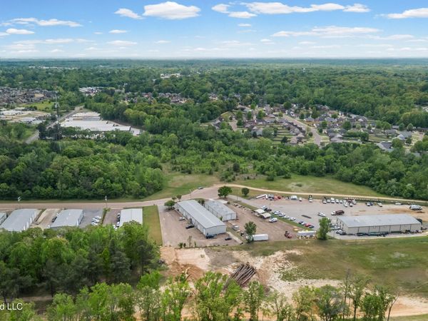 635 Whitfield Drive, Hernando, MS 38632