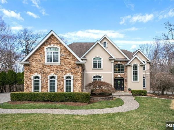 53 Kristin Place, OLD TAPPAN, NJ 07675