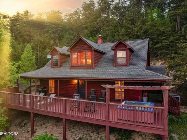 2059 Wicks Way, Sevierville, TN 37876