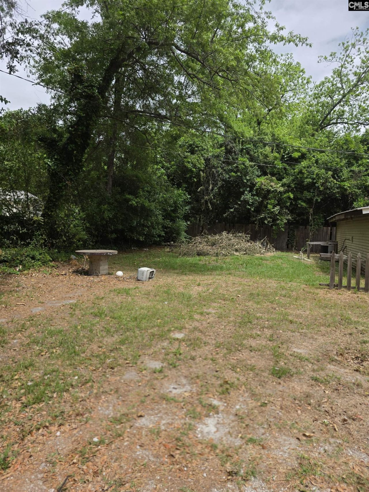 401 Clarendon Street  Photo 30