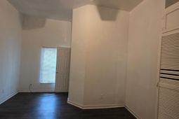 401 Clarendon Street  photo 4