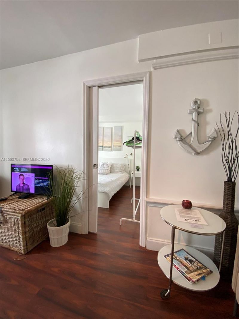 335 Ocean Dr, Unit 228, Miami Beach, FL 33139 Photo