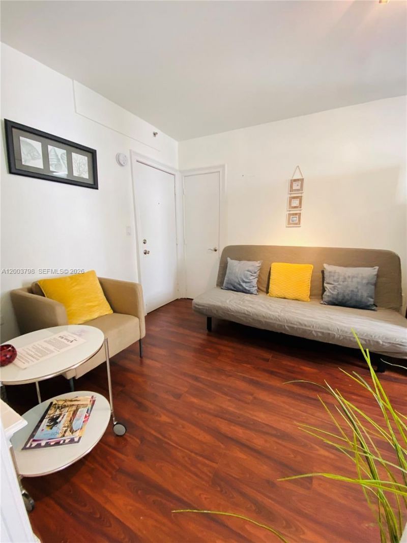 335 Ocean Dr, Unit 228, Miami Beach, FL 33139 Photo