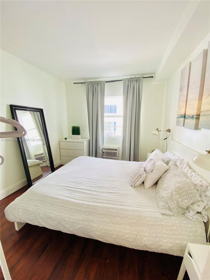 335 Ocean Dr, Unit 228, Miami Beach, FL 33139 Photo