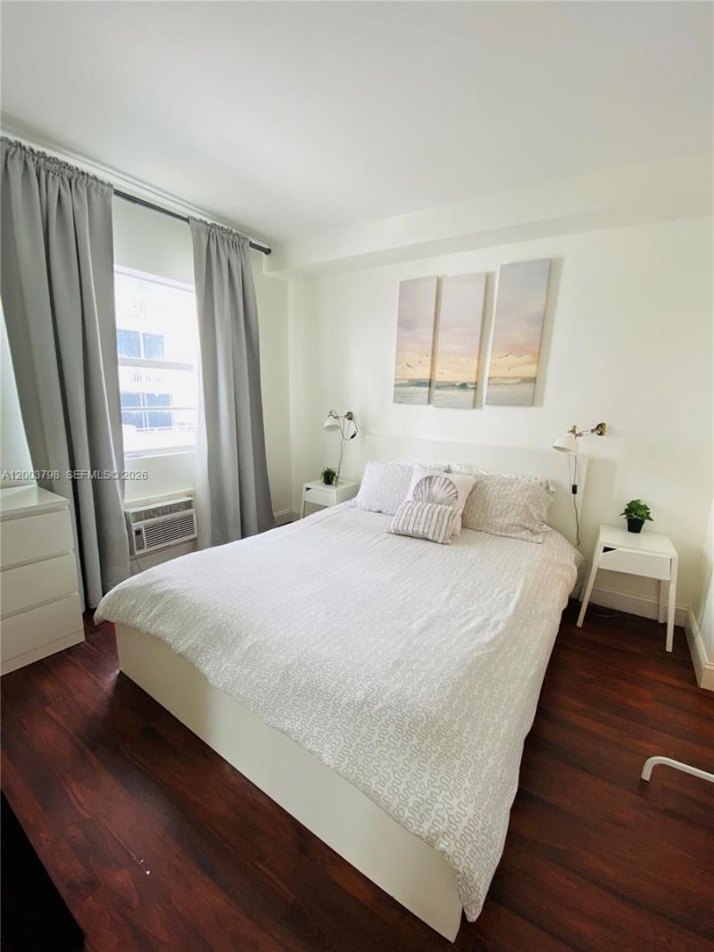 335 Ocean Dr, Unit 228, Miami Beach, FL 33139 Photo