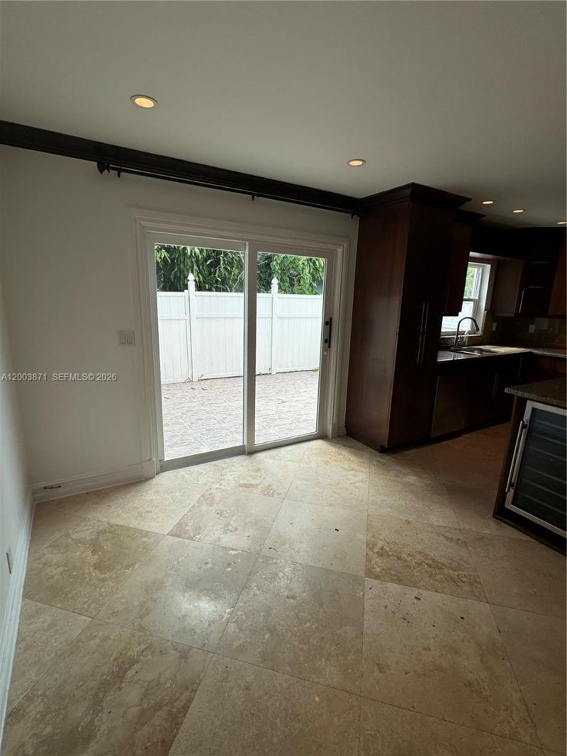 3920 Woodside Dr, Unit 2, Coral Springs, FL 33065 Photo
