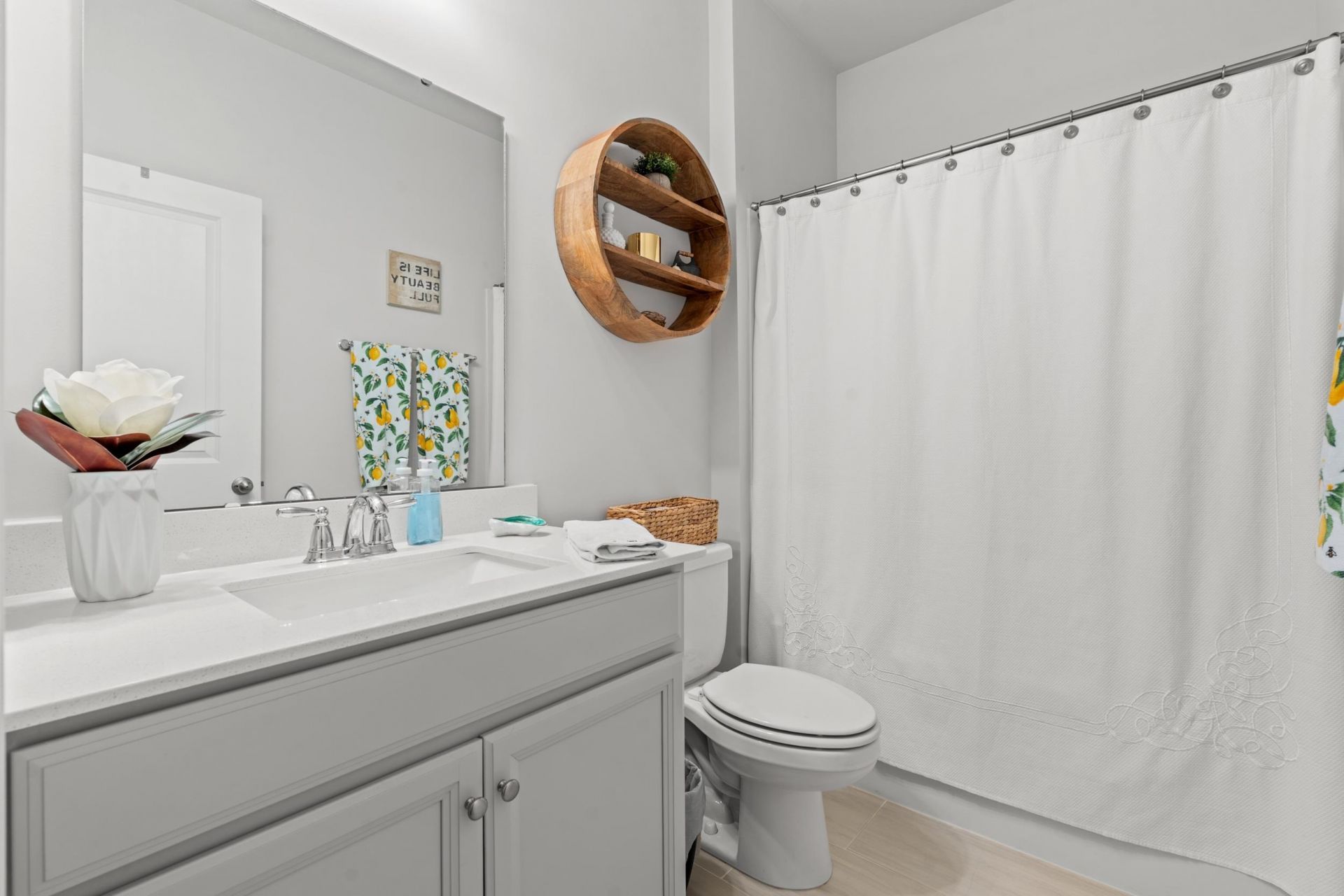 3111 Sutherland Dr.  Photo 21