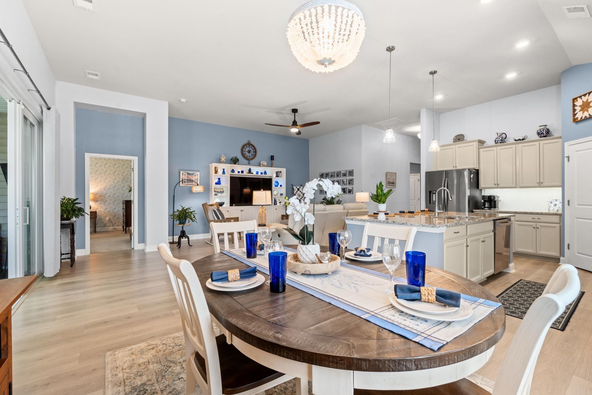 3111 Sutherland Dr.  Photo 9