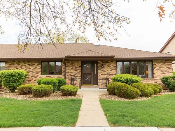 8310 ASHLEY Lane , Unit 8310, Tinley Park, IL 60477