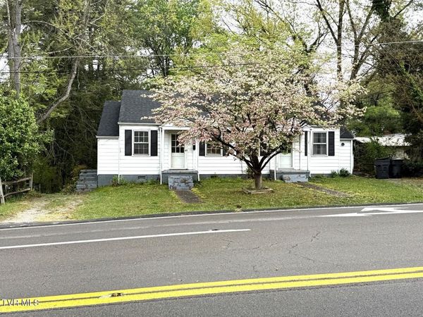 613 Weaver Pike, Unit # -615, Bristol, TN 37620