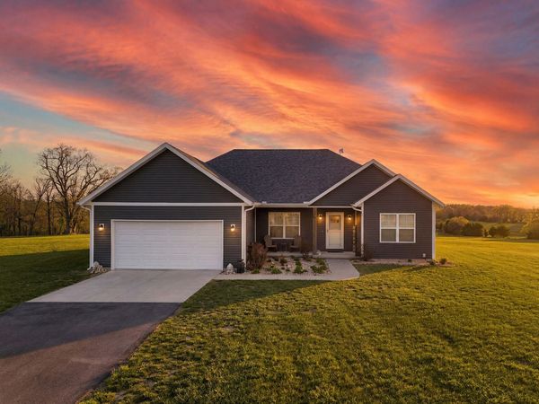 13421 W Farm Road 194 , Billings, MO 65610