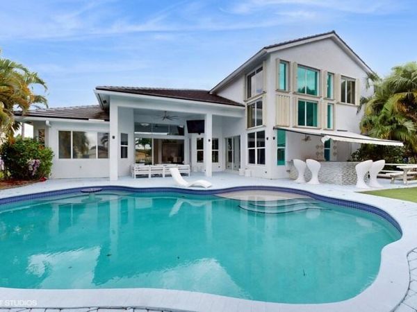 11910 Osprey Point Circle, Wellington, FL 33449