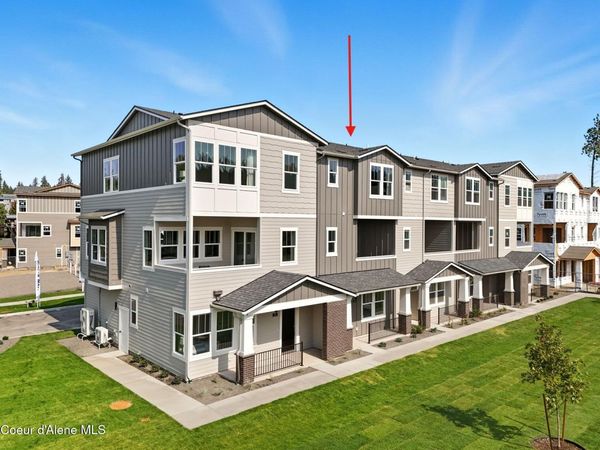 3276 N Grandmill Ln, Unit 104, Coeur d'Alene, ID 83814