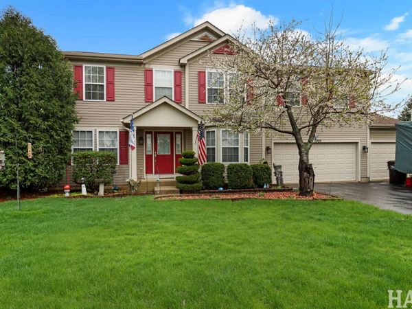 1909 Hemlock Drive , McHenry, IL 60050