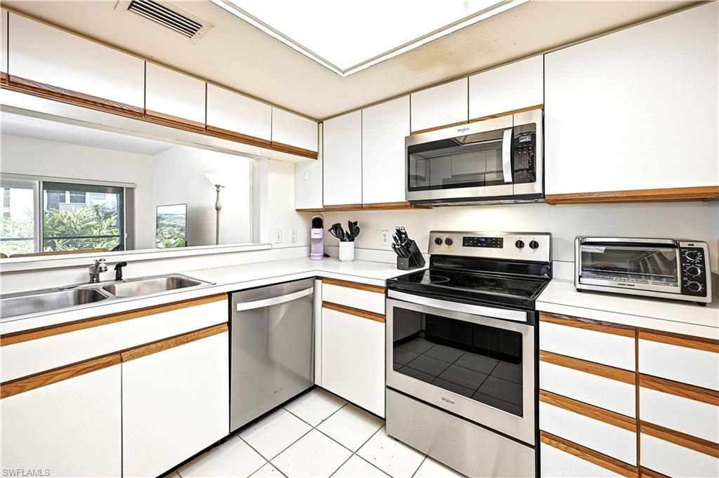 4251 Lake Forest Dr, Unit 212, Bonita Springs, FL 34134 Photo