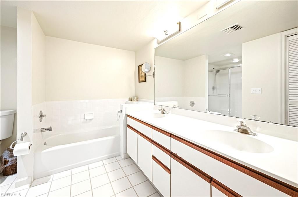4251 Lake Forest Dr, Unit 212, Bonita Springs, FL 34134 Photo