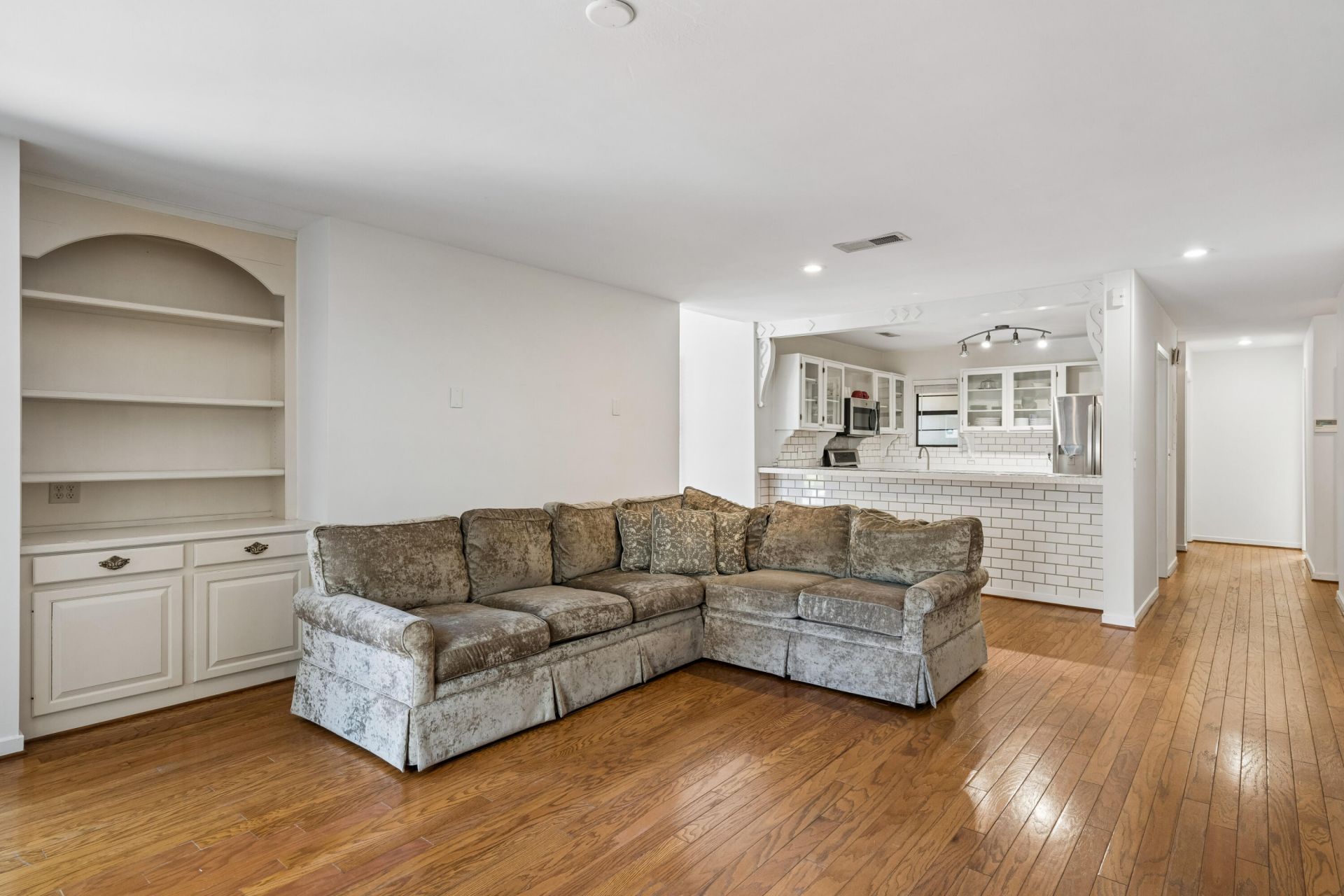 307 Mallard Court Photo 16