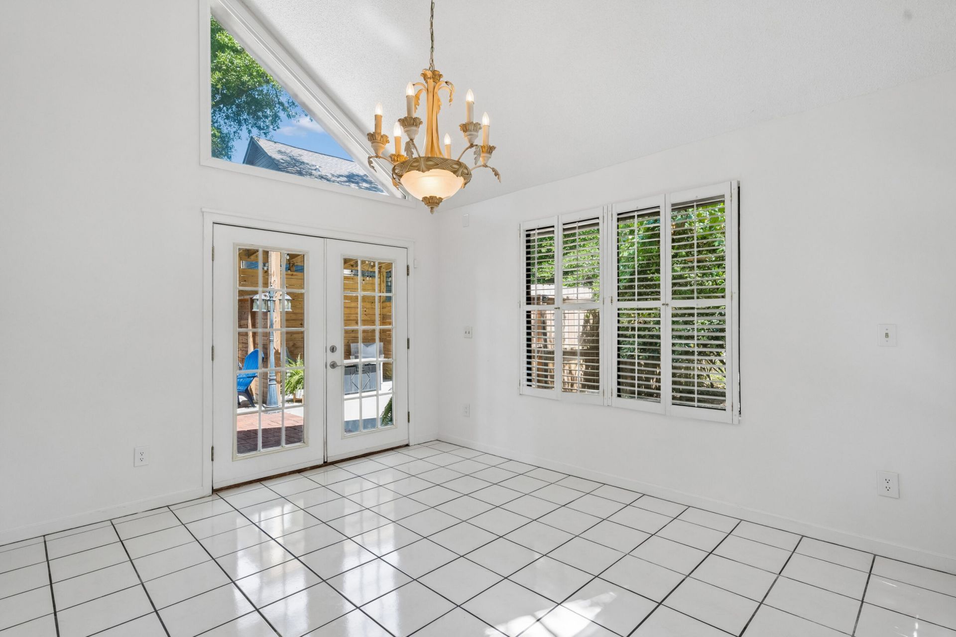 307 Mallard Court Photo 18