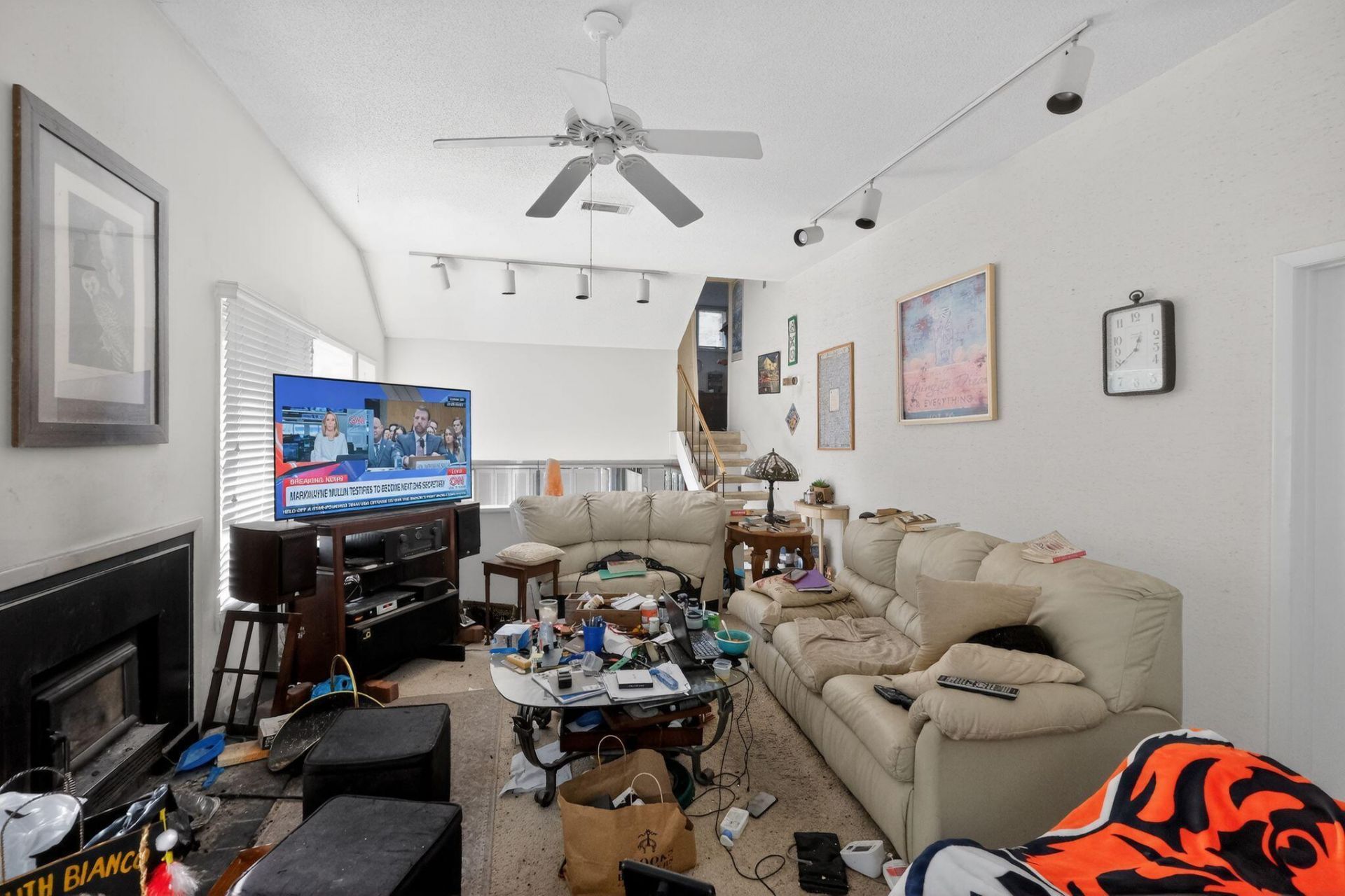 21 Bridgeport Lane Photo 10