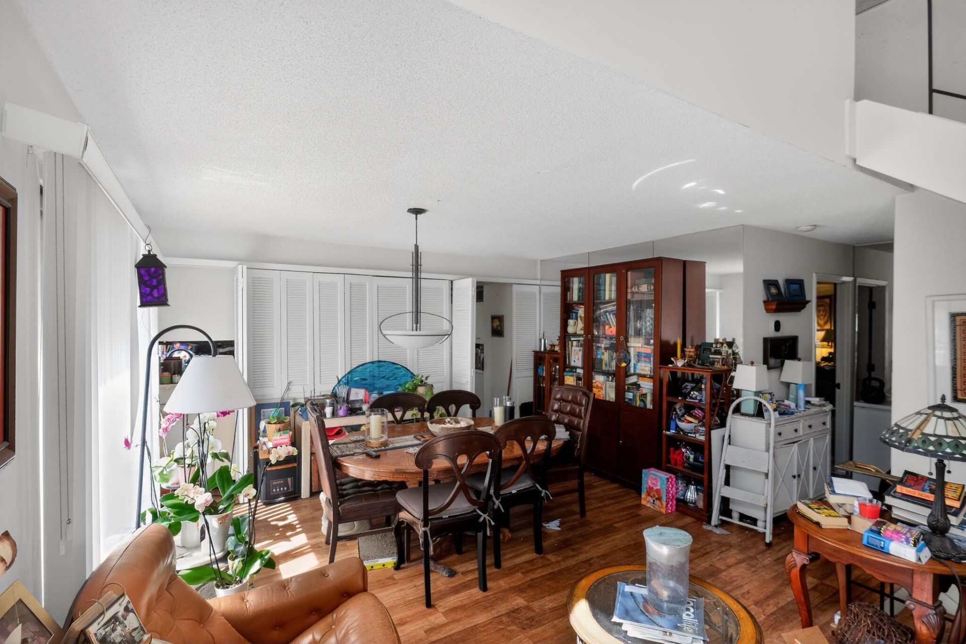 21 Bridgeport Lane Photo 15