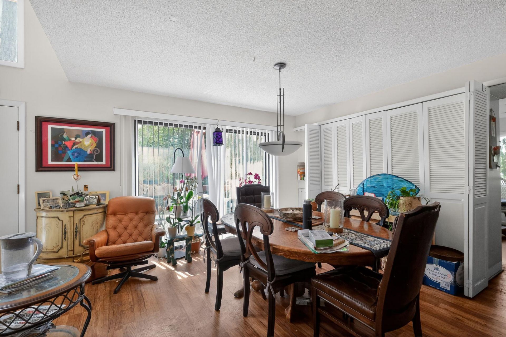 21 Bridgeport Lane Photo 17