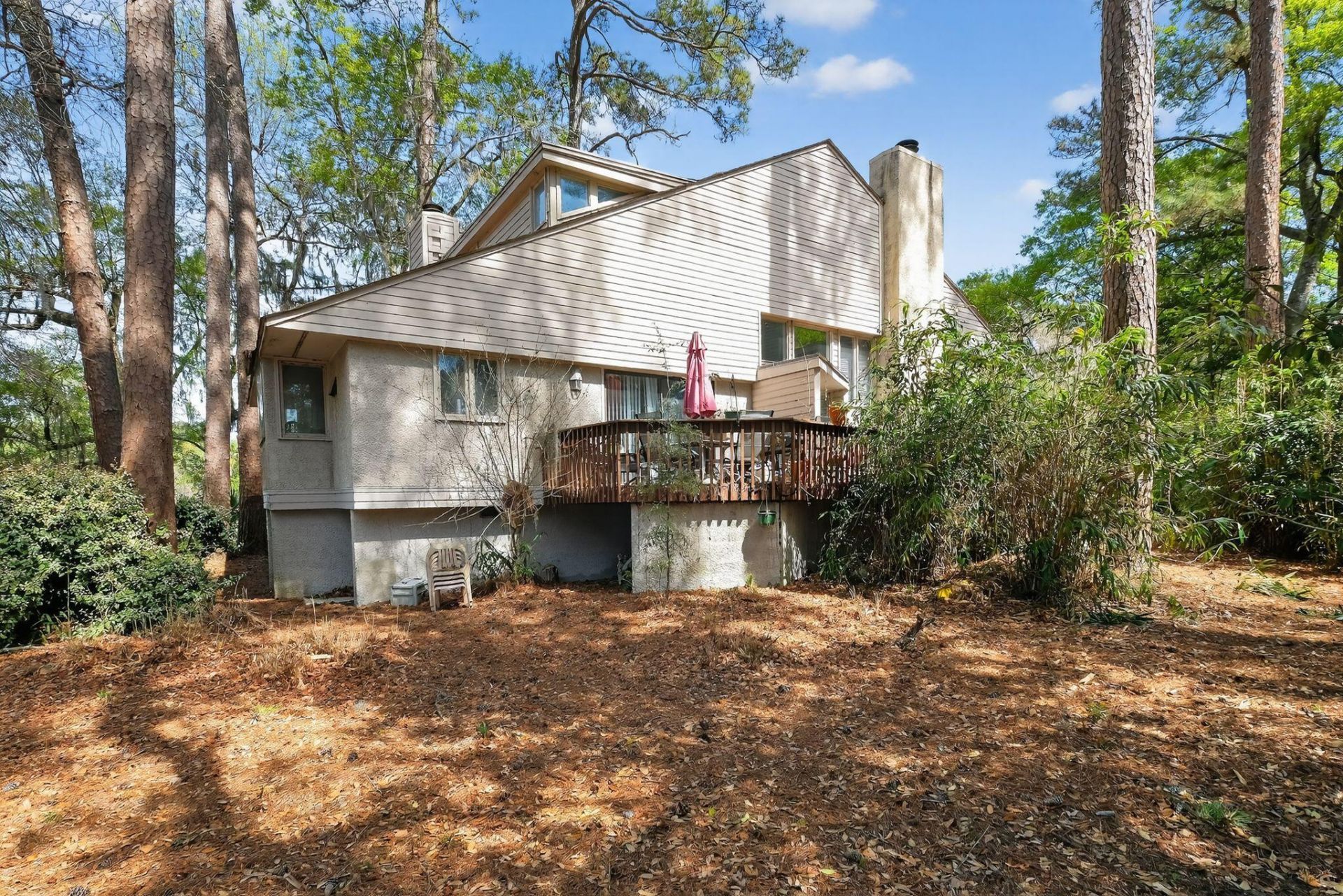 21 Bridgeport Lane Photo 4