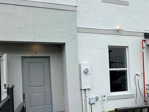 12476 SW 248th St , Unit 7, Homestead, FL 33032