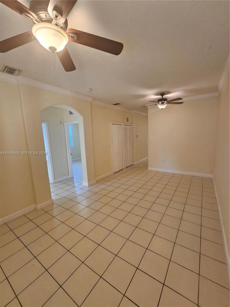 1543 SE 25th St , Unit 100, Homestead, FL 33035 Photo