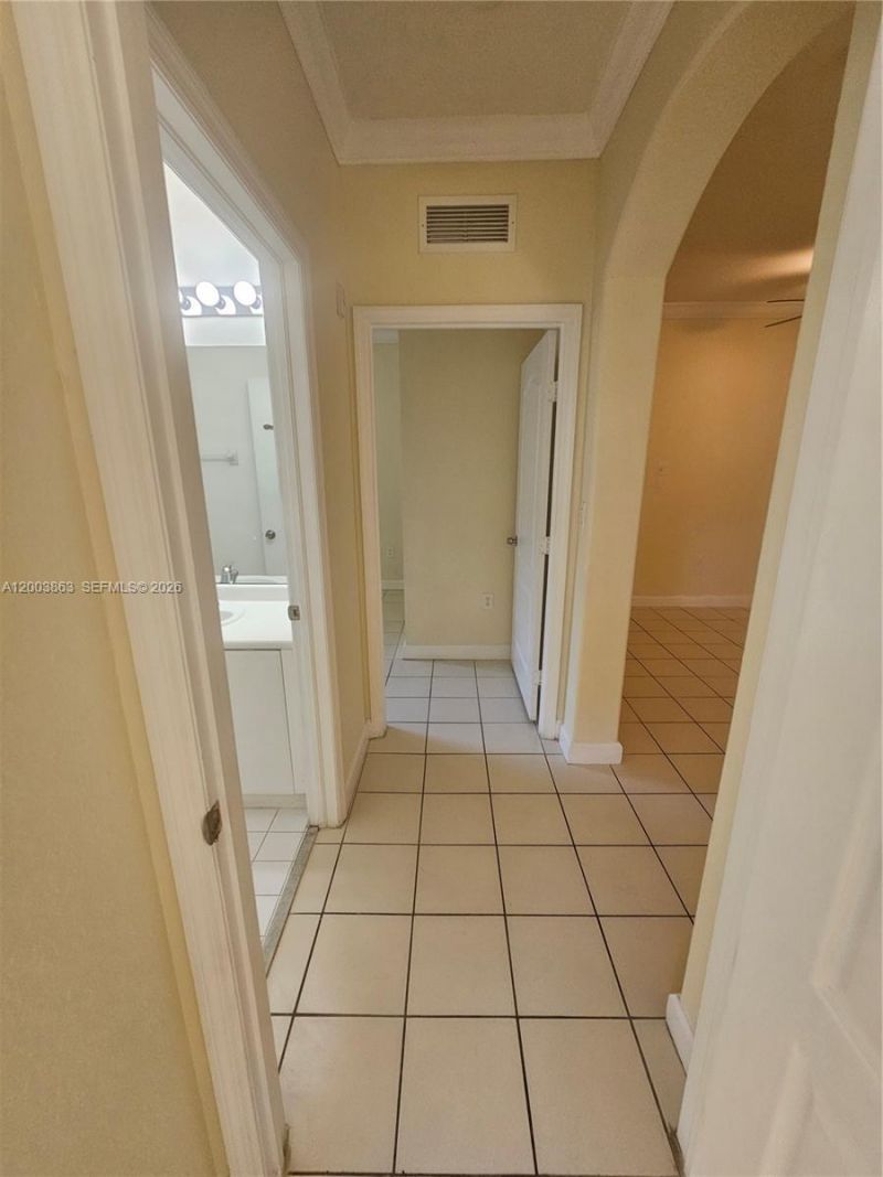 1543 SE 25th St , Unit 100, Homestead, FL 33035 Photo