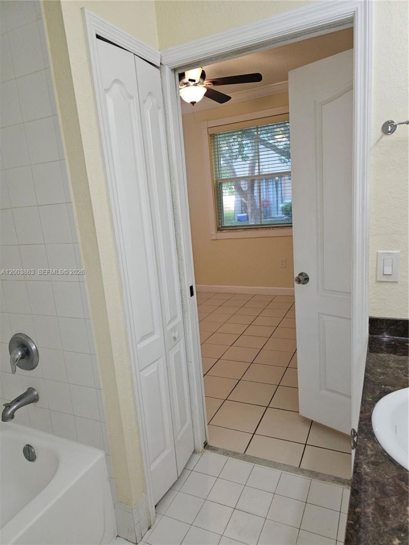 1543 SE 25th St , Unit 100, Homestead, FL 33035 Photo