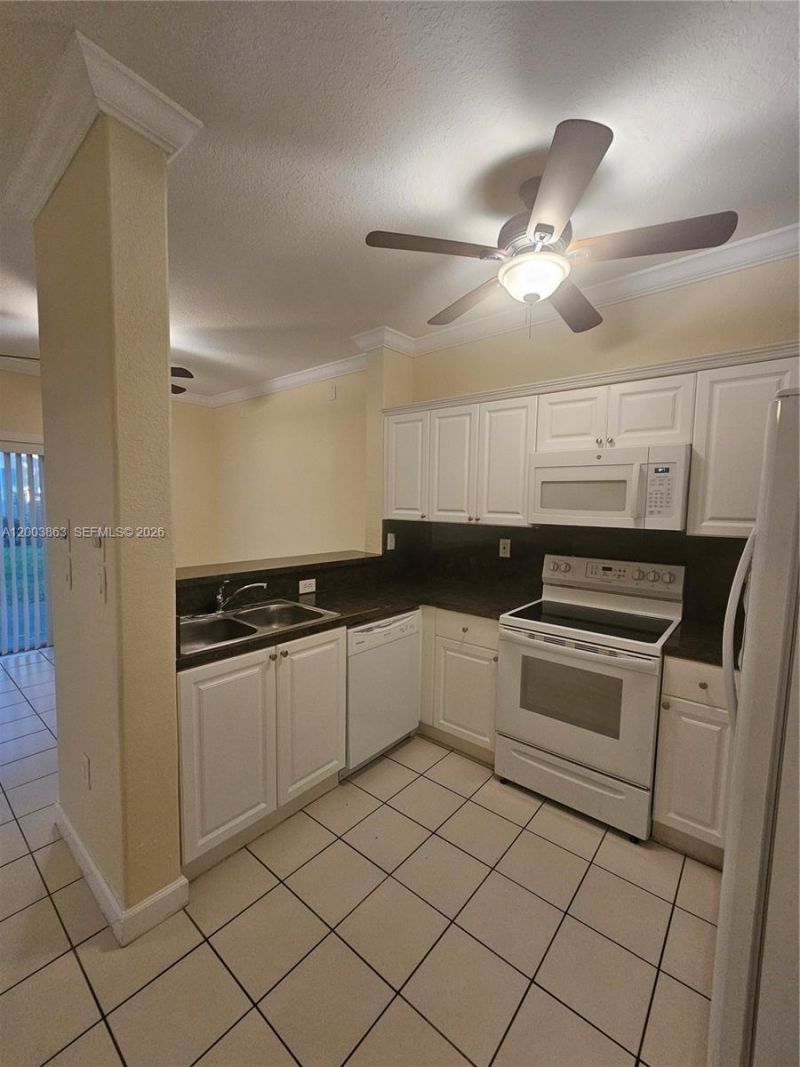 1543 SE 25th St , Unit 100, Homestead, FL 33035 Photo