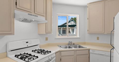 2655 Sycamore Glen Drive, Unit APT 1, Sparks, NV 89434 Photo