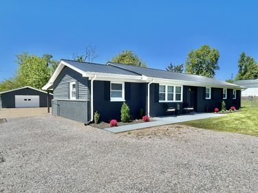 57 Country Hill Drive, Somerset, KY 42503