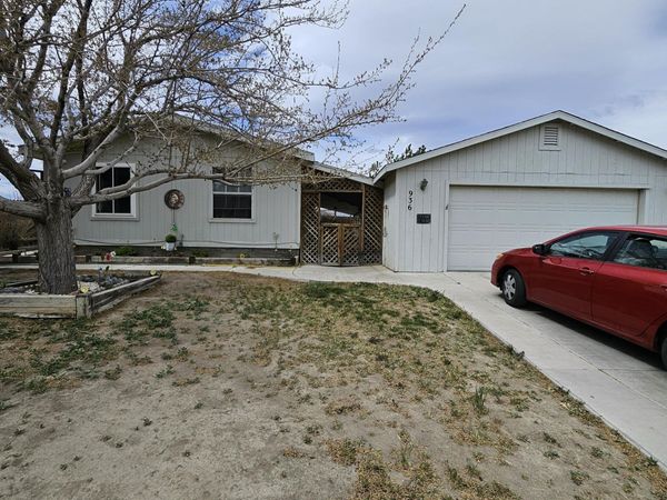 936 Jasper Way, Fernley, NV 89408