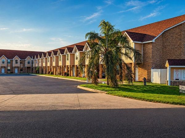 2218 TOURIST DR, Edinburg, TX 78539