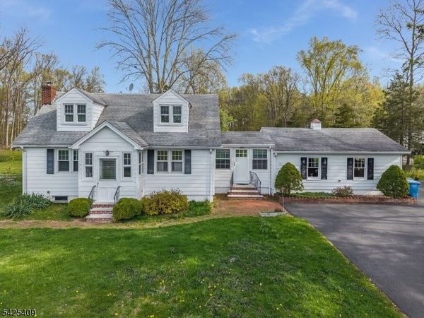 115 Barbertown Point Breeze, Kingwood, NJ 08825