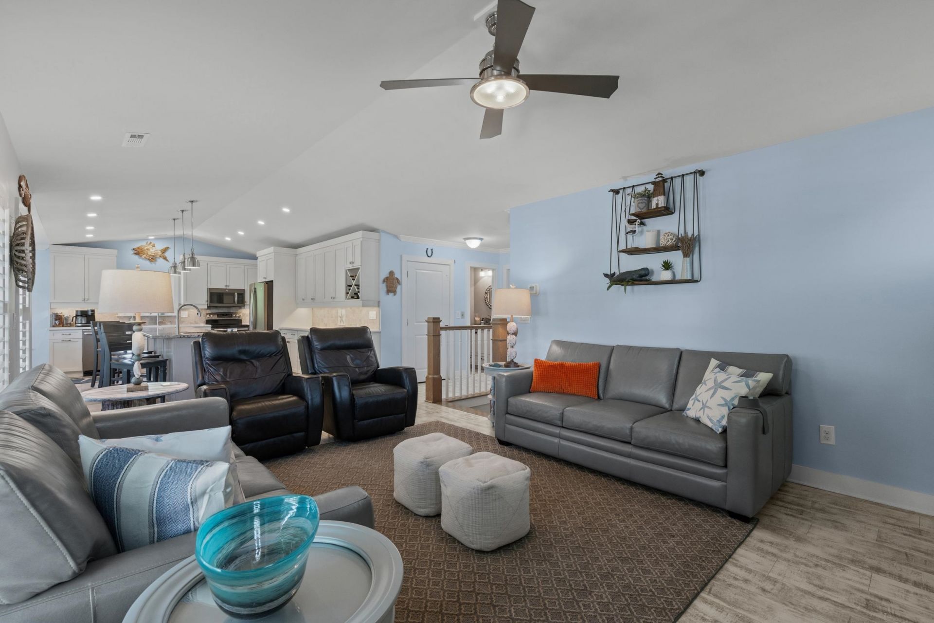 318 N Oak Dr.  Photo 30