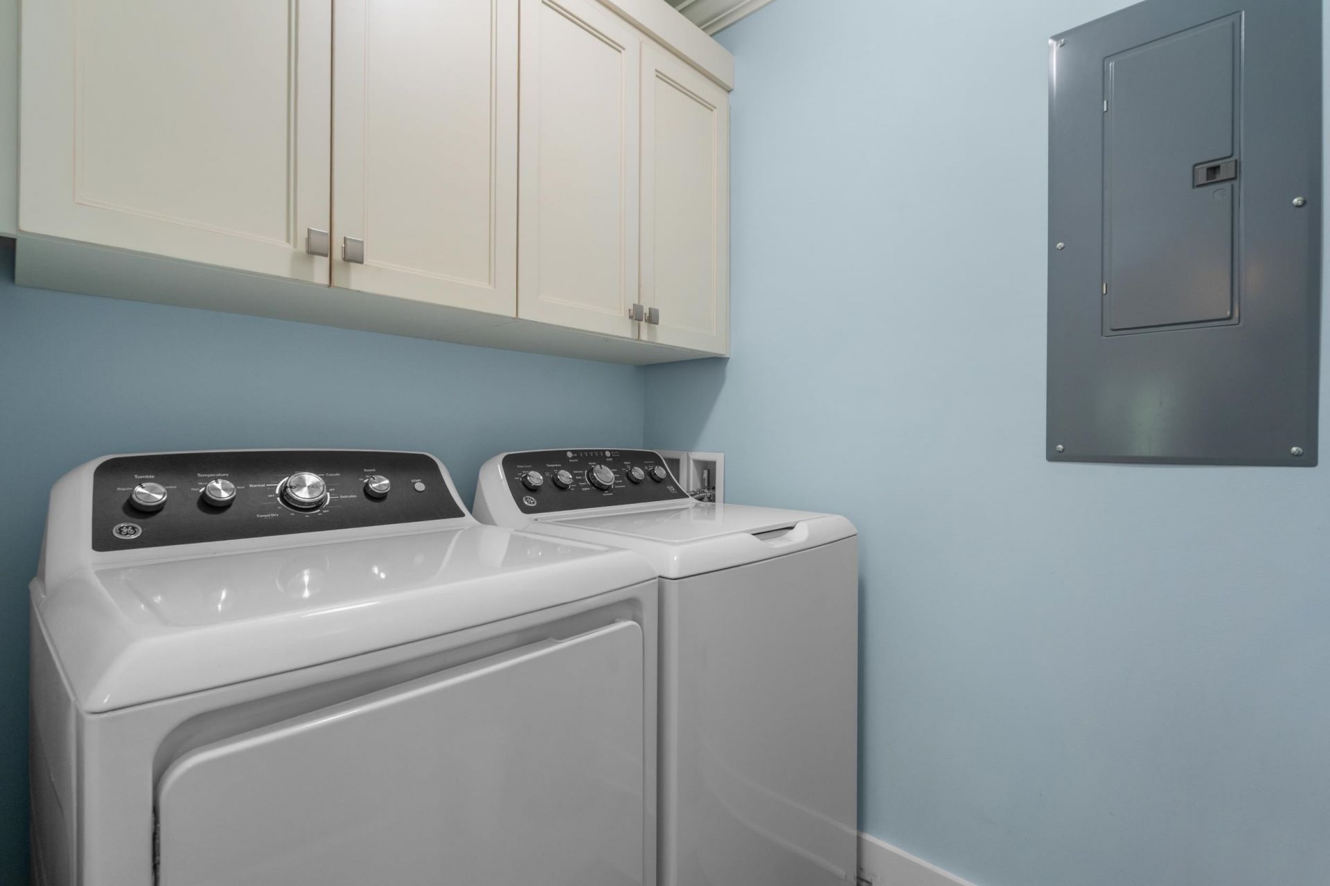 318 N Oak Dr.  Photo 43