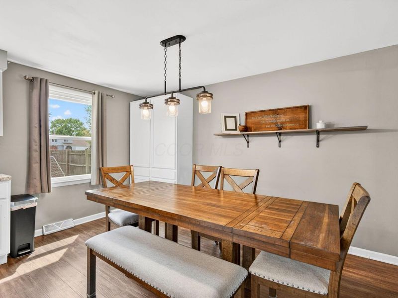 533 Glenmont Drive, Circleville, OH 43113 Photo 13