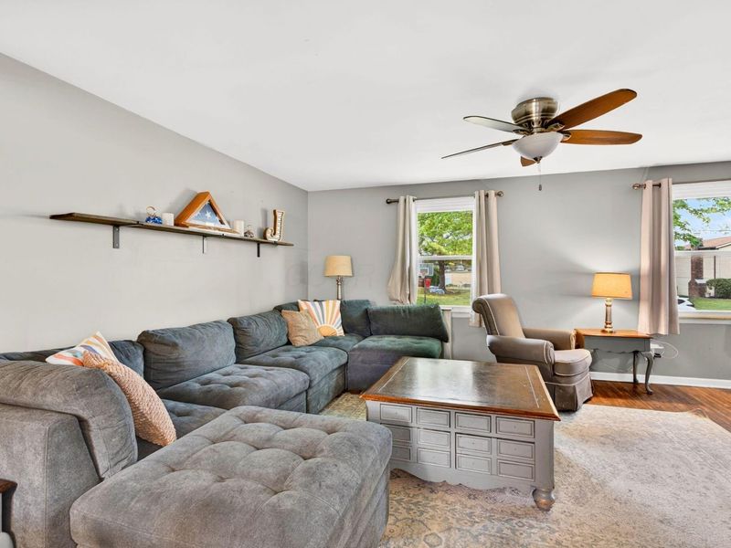 533 Glenmont Drive, Circleville, OH 43113 Photo 5