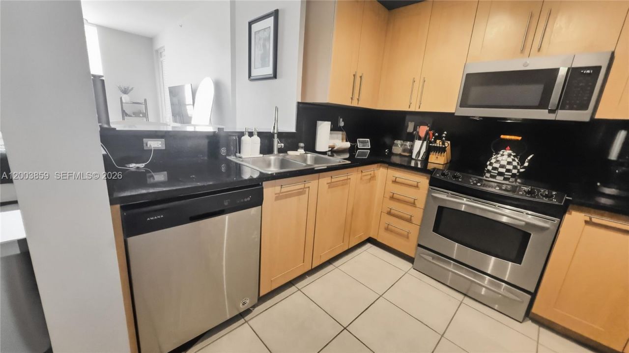 511 SE 5th Ave, Unit 611, Fort Lauderdale, FL 33301 Photo
