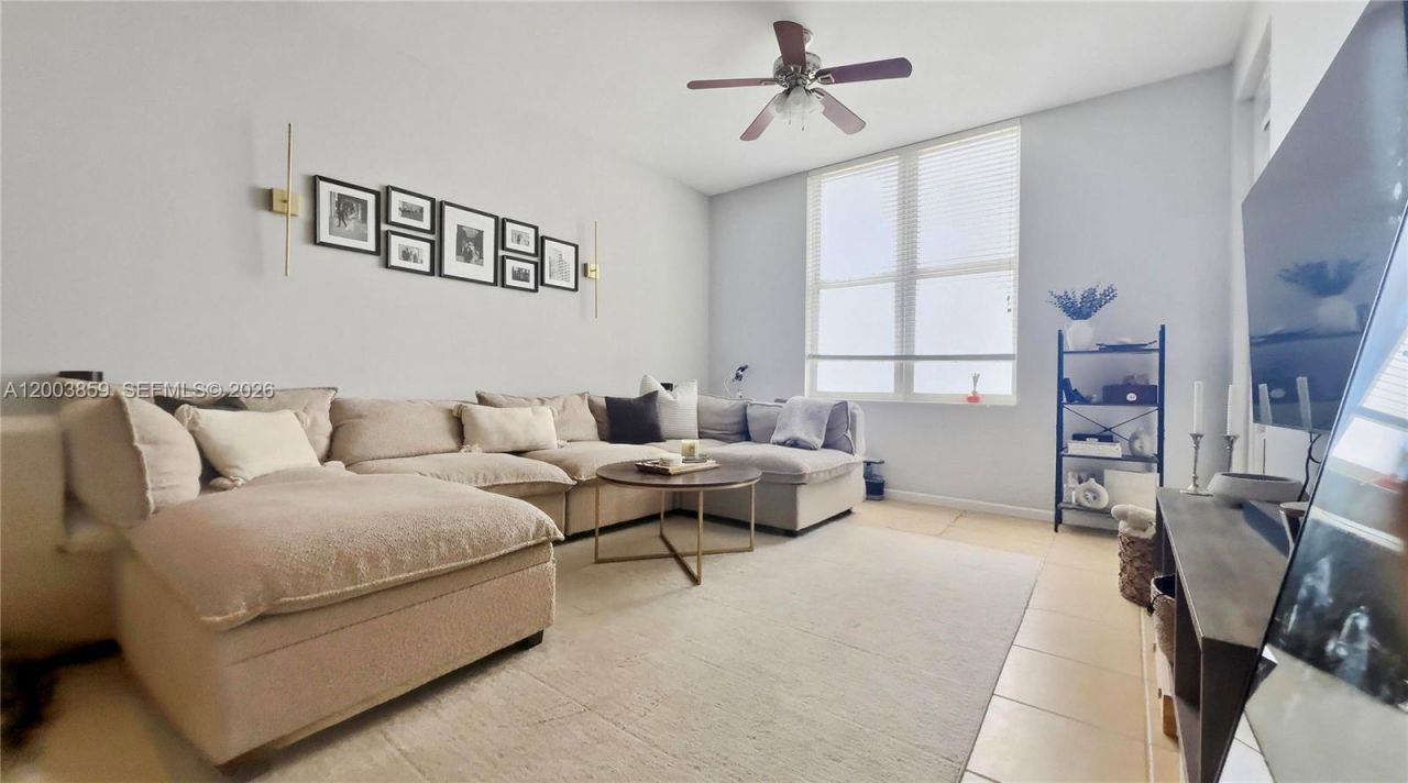 511 SE 5th Ave, Unit 611, Fort Lauderdale, FL 33301 Photo